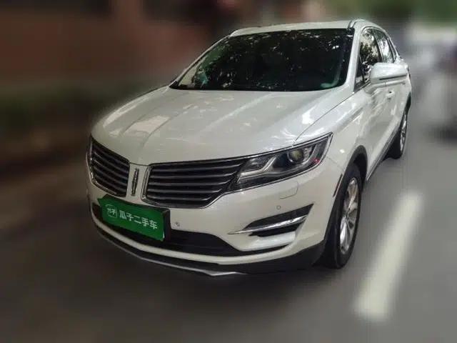 Lincoln MKC 2014 2.0T Two-Wheel-Drive Luxury Edition