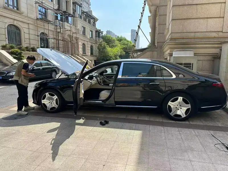 Maybach S-Class 2022 S 480 4MATIC Intelligent Special Edition — миниатюра 3