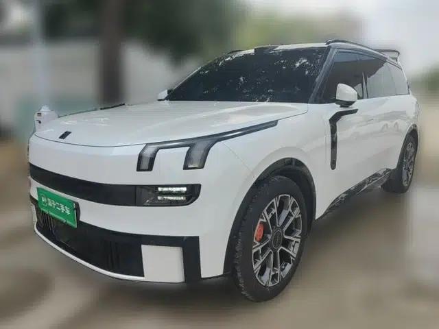 Lynk & Co 900 2025 2.0T Ultra