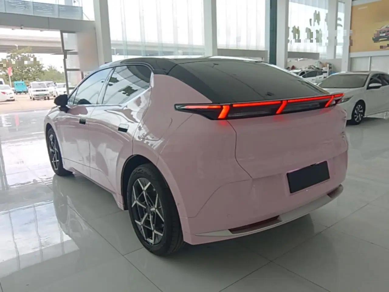 Lynk & Co Z20 2025 530 km Range Rear-Wheel Drive Max — миниатюра 4