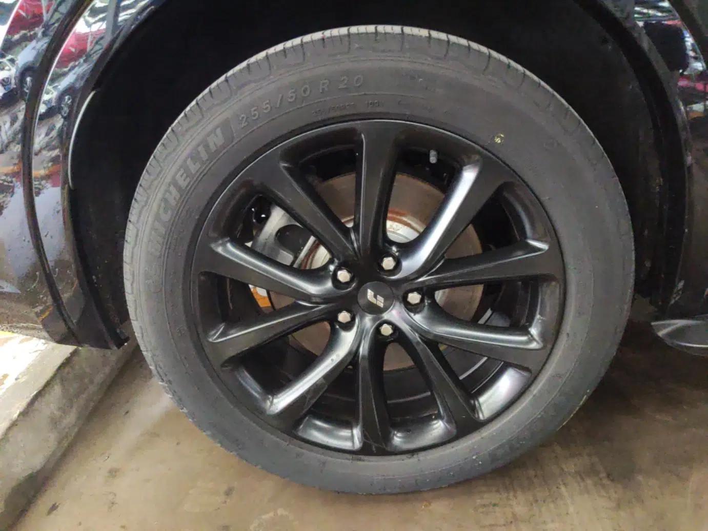 Li Auto ONE 2021 Extended-Range 6-Seater Version — миниатюра 11