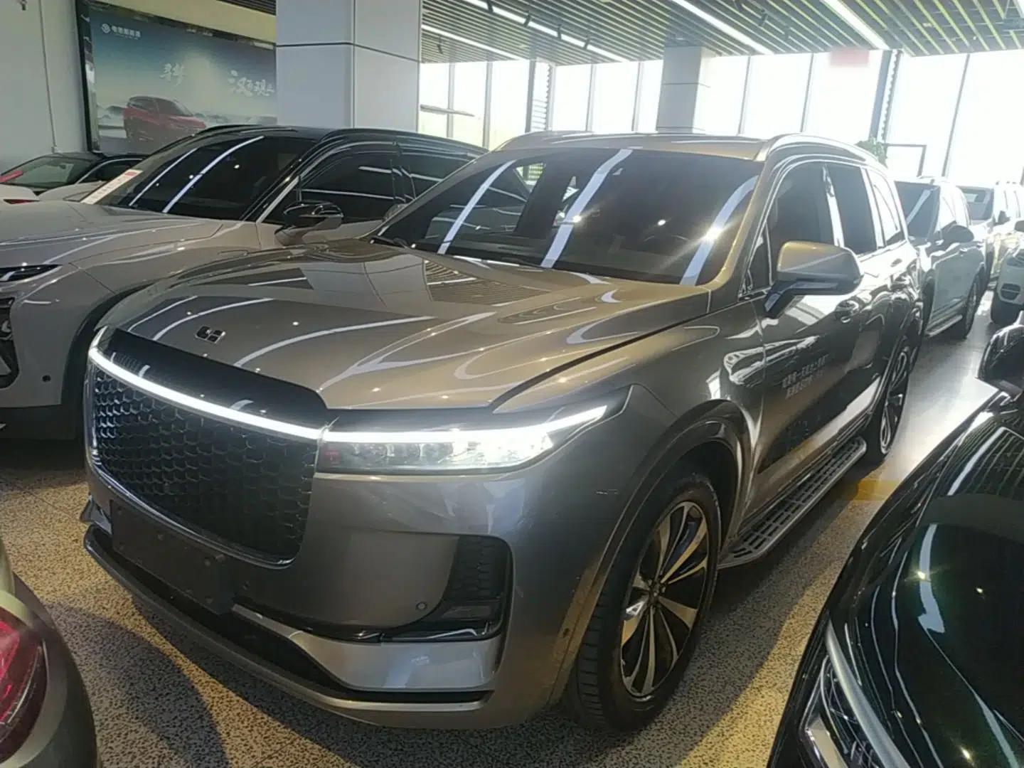 Li Auto ONE 2021 Extended-Range 6-Seater Version — миниатюра 1