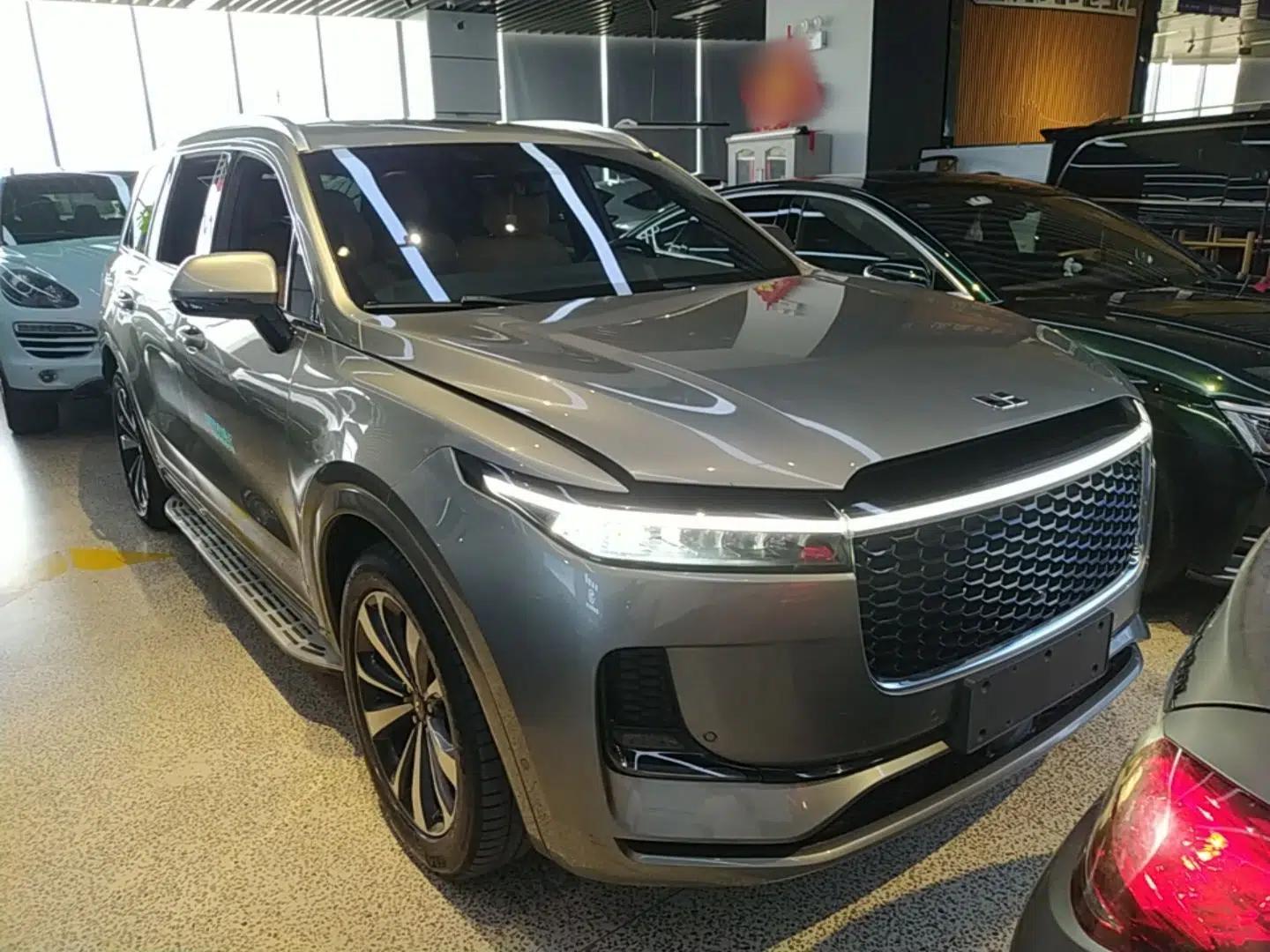 Li Auto ONE 2021 Extended-Range 6-Seater Version — миниатюра 3