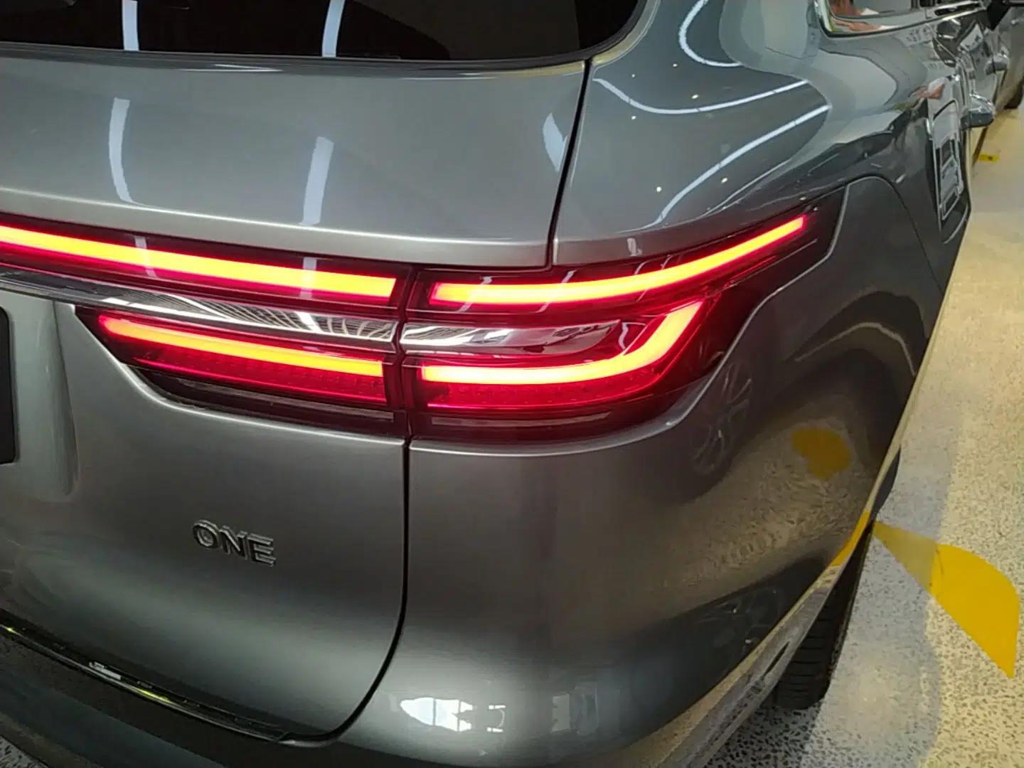 Li Auto ONE 2021 Extended-Range 6-Seater Version — миниатюра 9