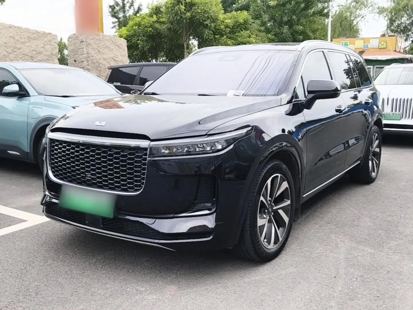 Li Auto ONE 2021 Extended-Range 6-Seater Version — миниатюра 1