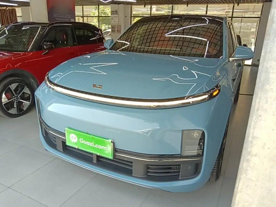 Li Auto L9 2022 Max model — миниатюра 1