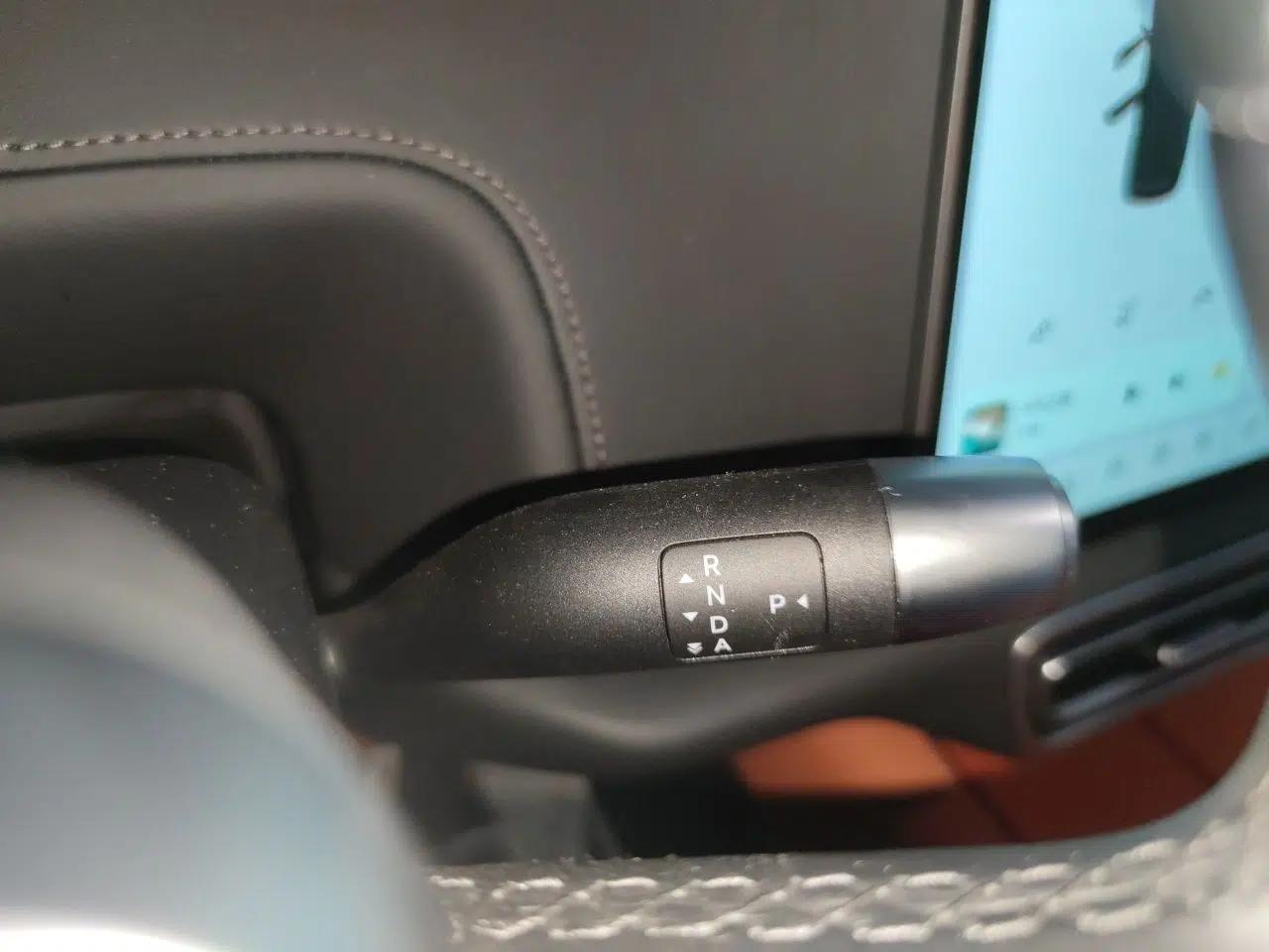 Li Auto L9 2025 Ultra Smart Refreshed Edition — миниатюра 14