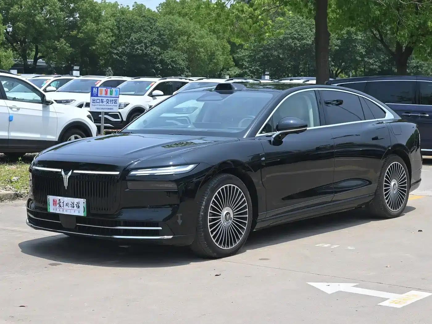 Voyah Chase Light L 2026 All-Wheel Drive Ultra — миниатюра 1