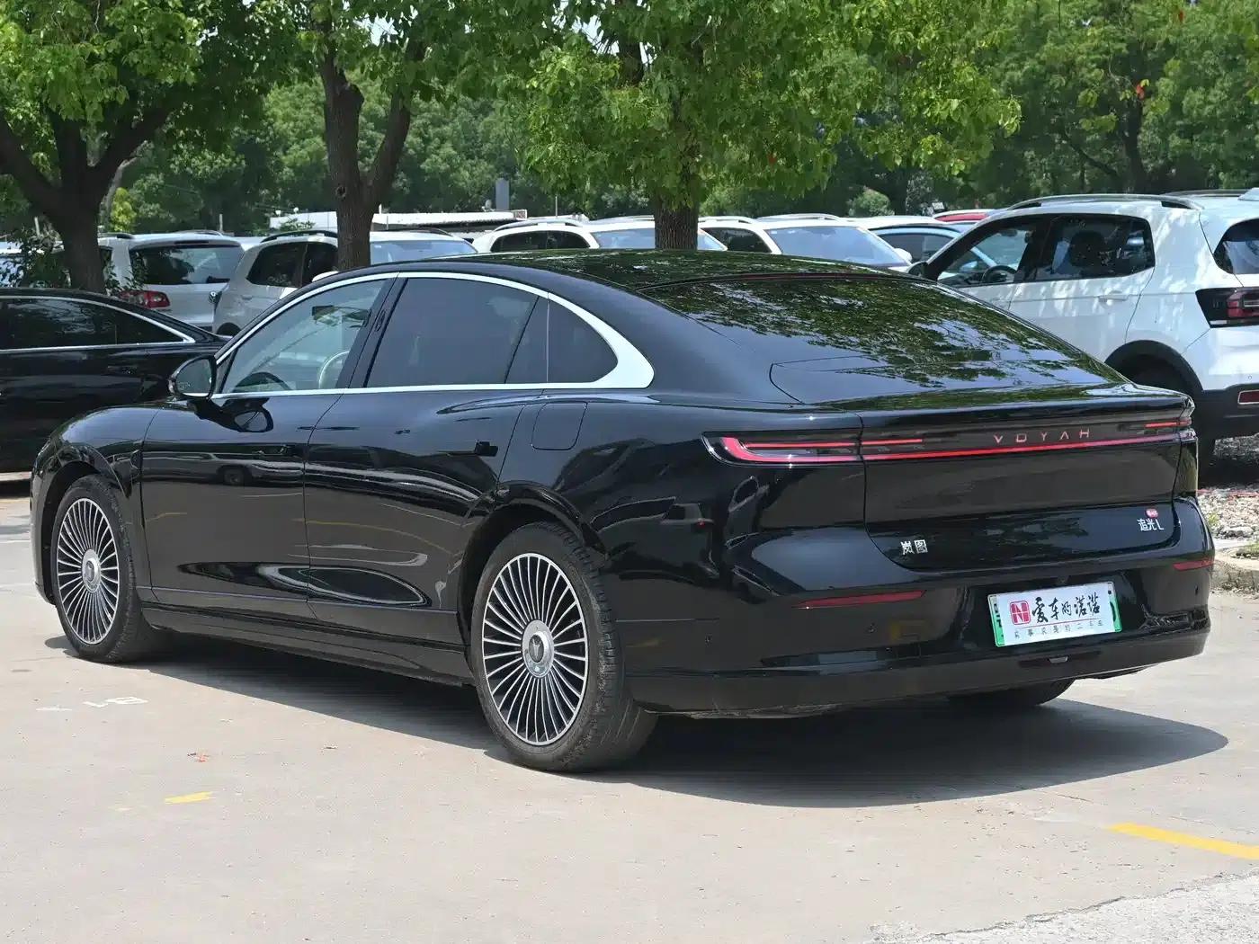 Voyah Chase Light L 2026 All-Wheel Drive Ultra — миниатюра 3