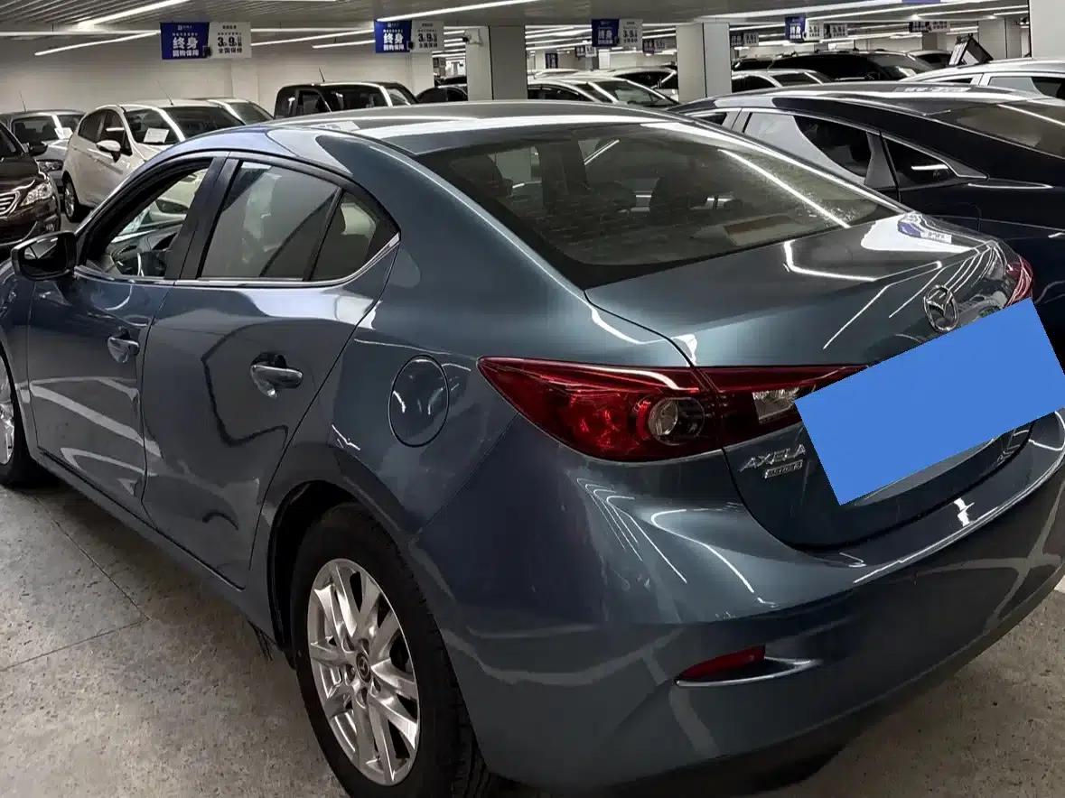 Mazda3 Axela 2016 Sedan 1.5L Automatic Luxury — миниатюра 6