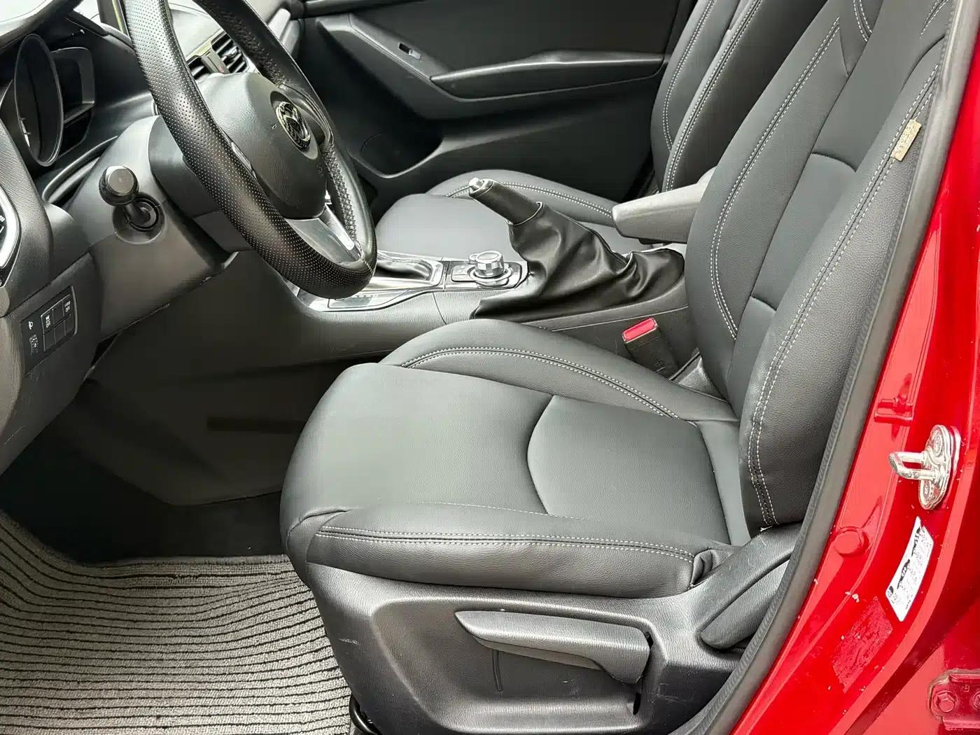 Mazda3 Axela 2014 Sedan 1.5L Automatic Luxury — миниатюра 7