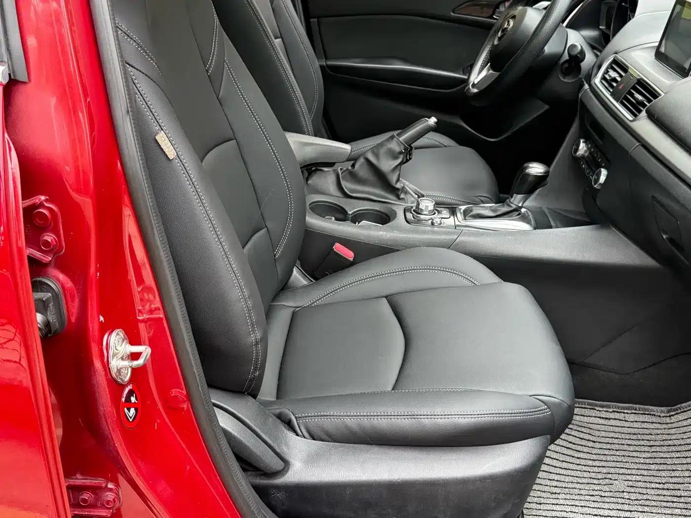 Mazda3 Axela 2014 Sedan 1.5L Automatic Luxury — миниатюра 8
