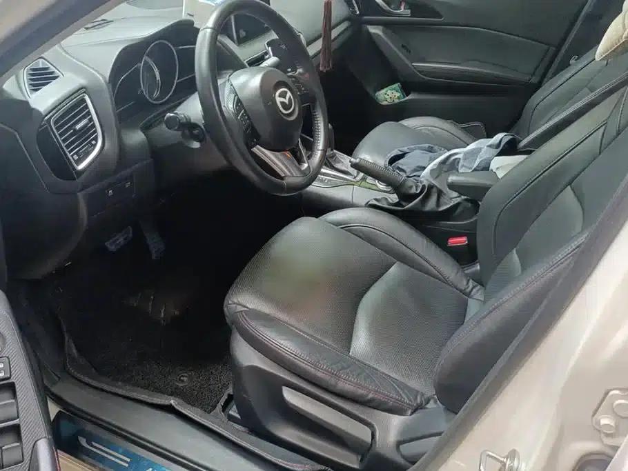 Mazda3 Axela 2016 Sedan 2.0L Automatic Flagship — миниатюра 9