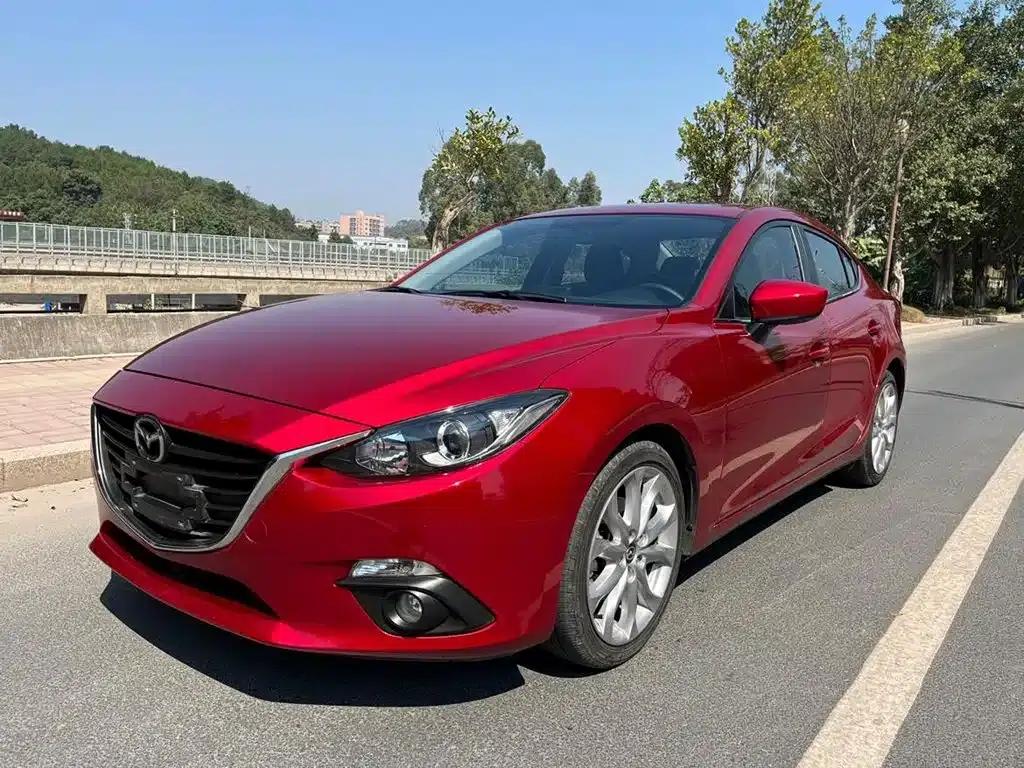 Mazda3 Axela 2014 Sedan 2.0L Automatic Flagship — миниатюра 1