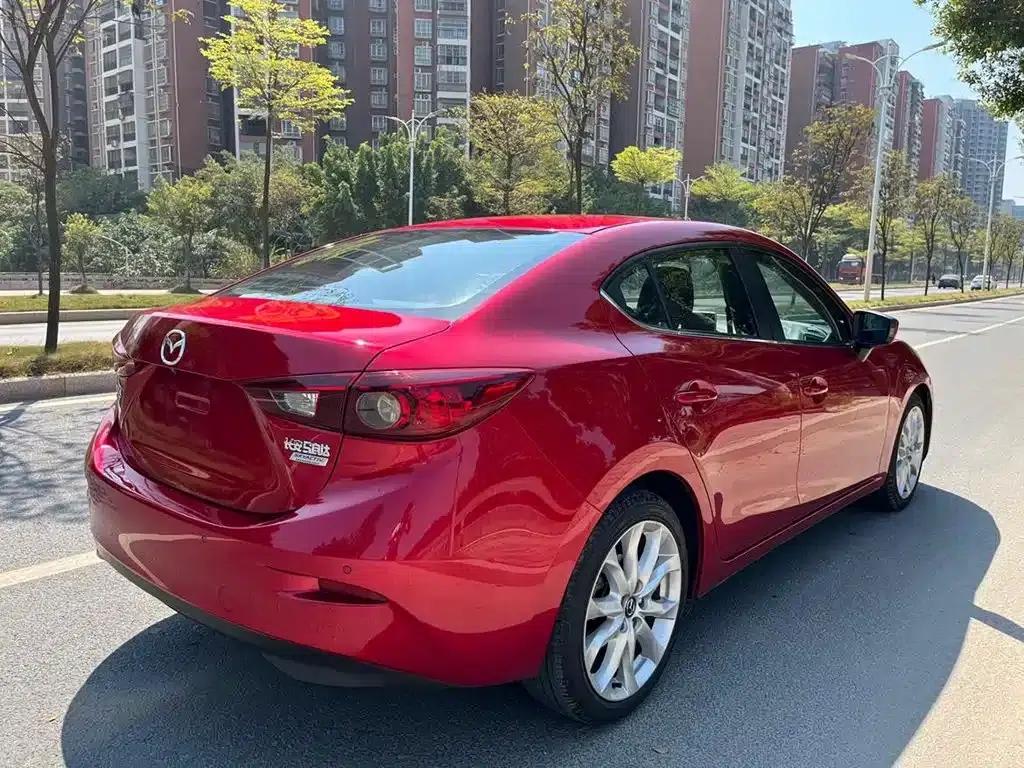 Mazda3 Axela 2014 Sedan 2.0L Automatic Flagship — миниатюра 8