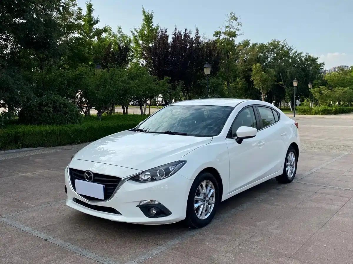 Mazda3 Axela 2016 Sedan 1.5L Manual Comfort — миниатюра 1