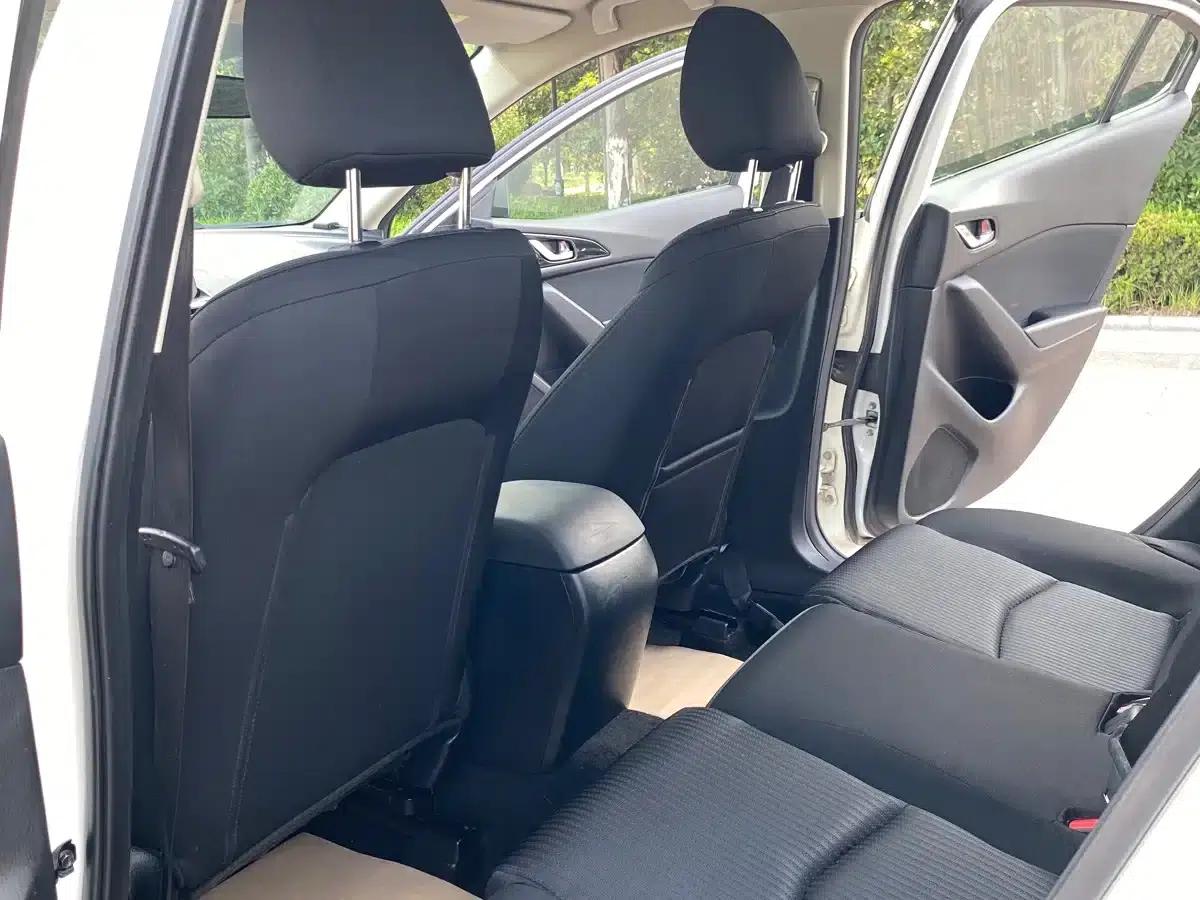 Mazda3 Axela 2016 Sedan 1.5L Manual Comfort — миниатюра 6