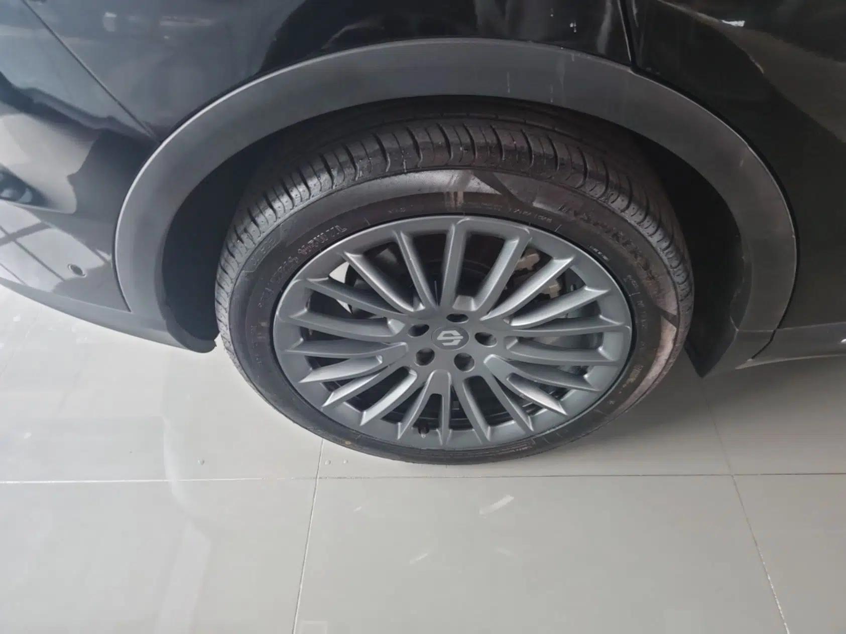 Leapmotor C11 2023 Pure Electric 500 Smart Edition — миниатюра 11