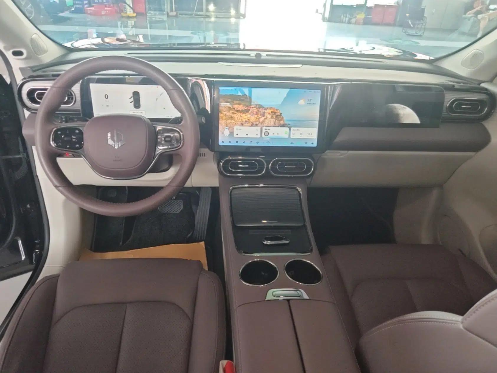 Leapmotor C11 2023 Pure Electric 500 Smart Edition — миниатюра 12