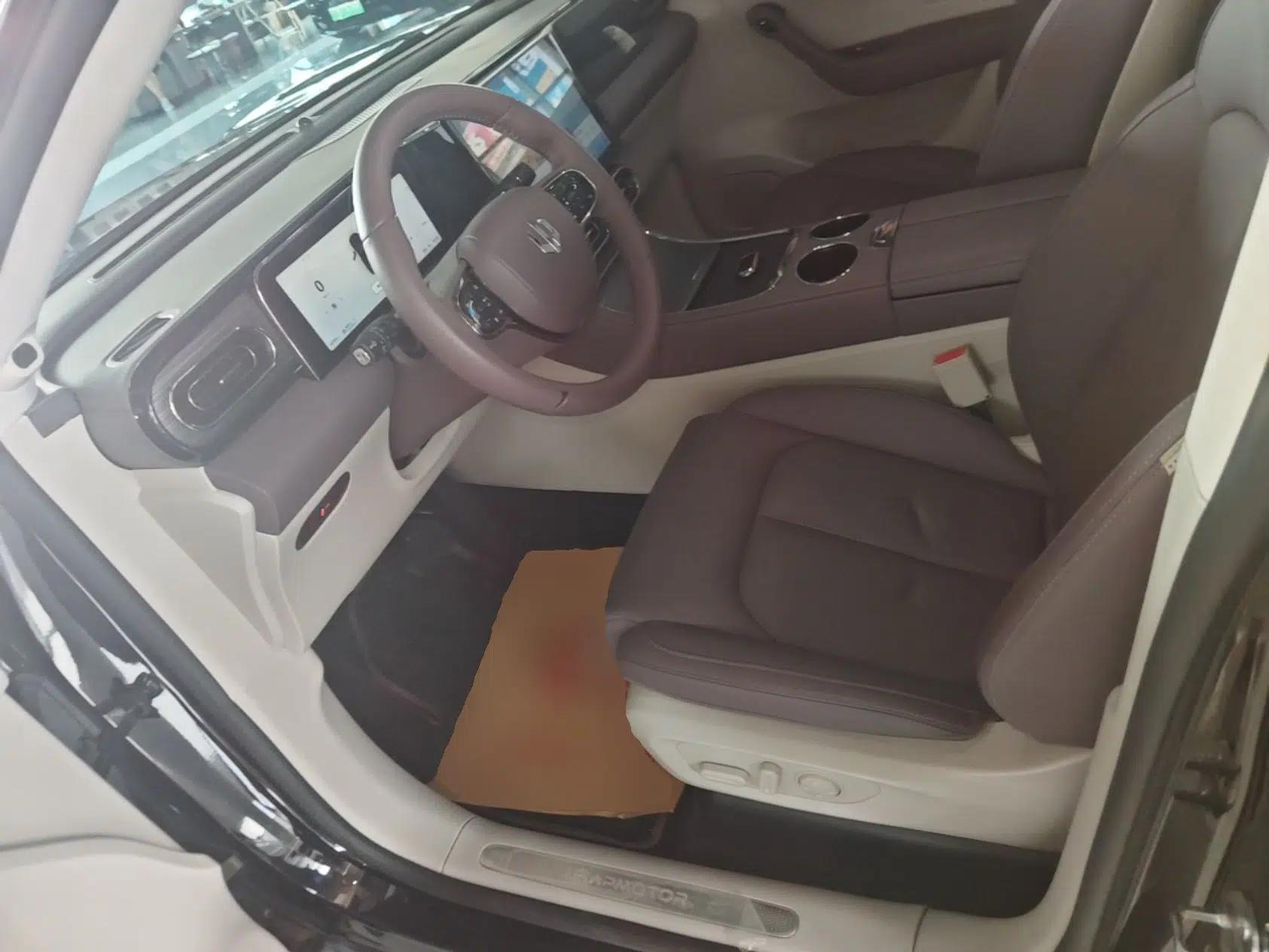 Leapmotor C11 2023 Pure Electric 500 Smart Edition — миниатюра 17