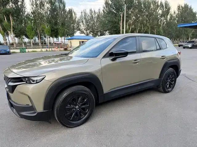 Mazda CX-50 Leading Edition 2023 2.0L