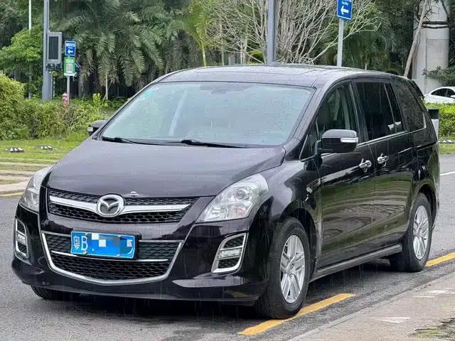 Mazda 8 2015 2.5L Supreme Edition
