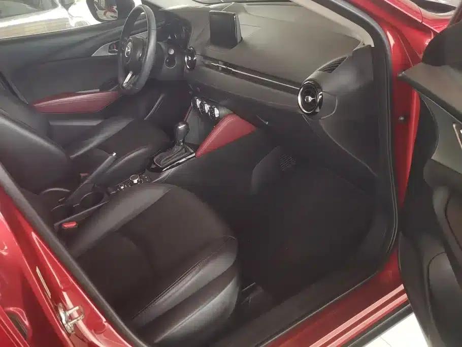 Mazda CX-3 2018 2.0L Automatic Premium — миниатюра 8