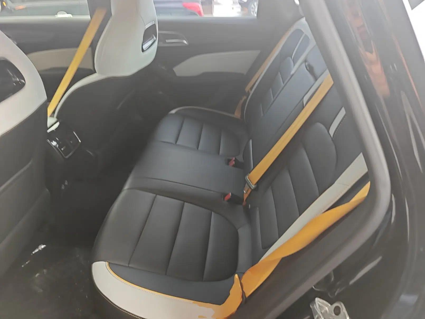MG 6 2021 Pro 1.5T Automatic Trophy Flagship Edition — миниатюра 20