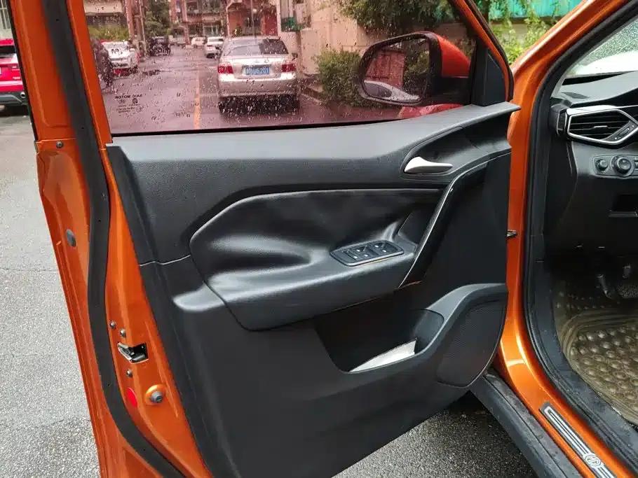 2015 GS 2.0TGI TST Luxury Edition — миниатюра 7