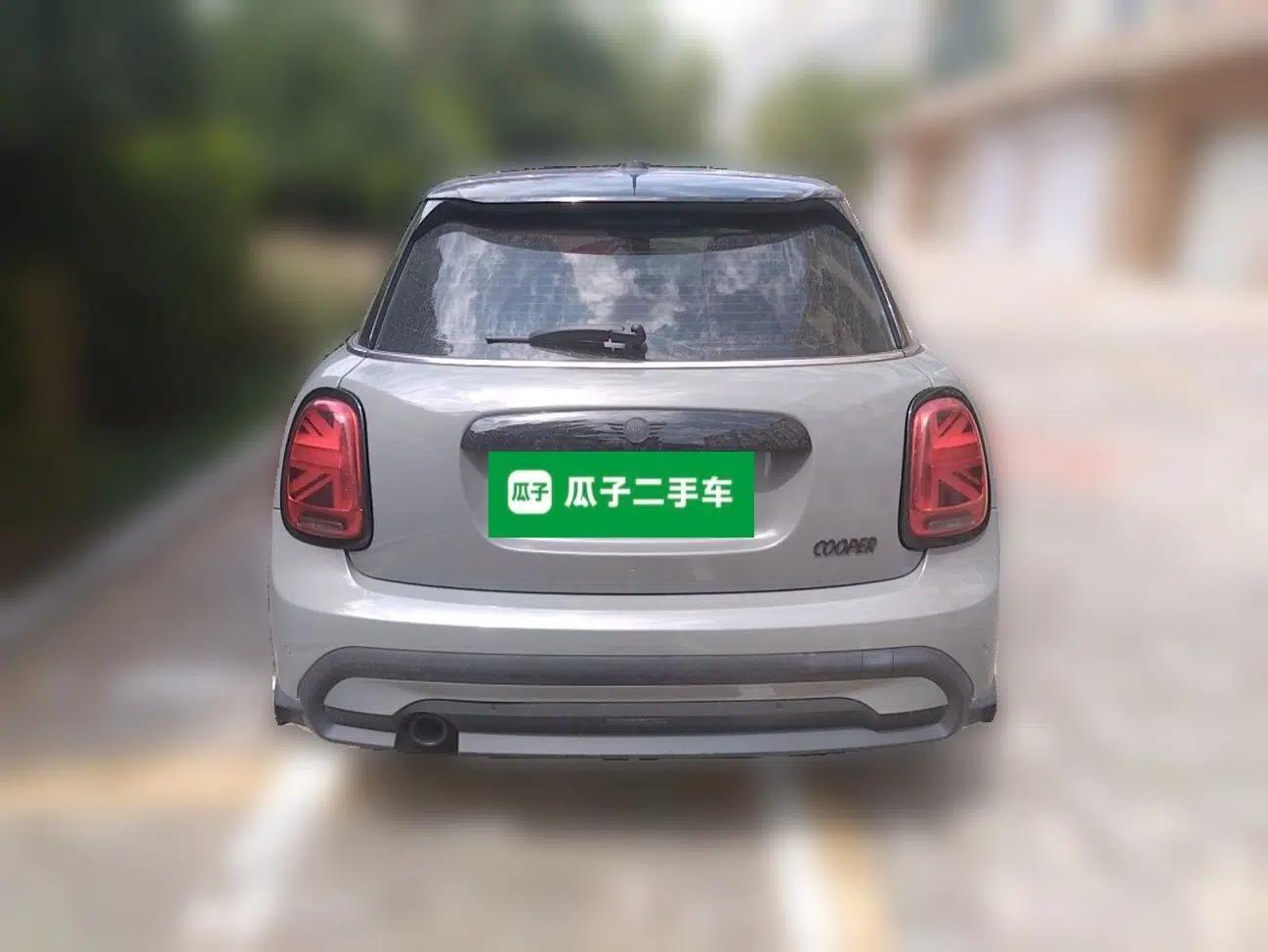 MINI 2022 1.5T Camden Limited Edition Five-Door Version — миниатюра 5