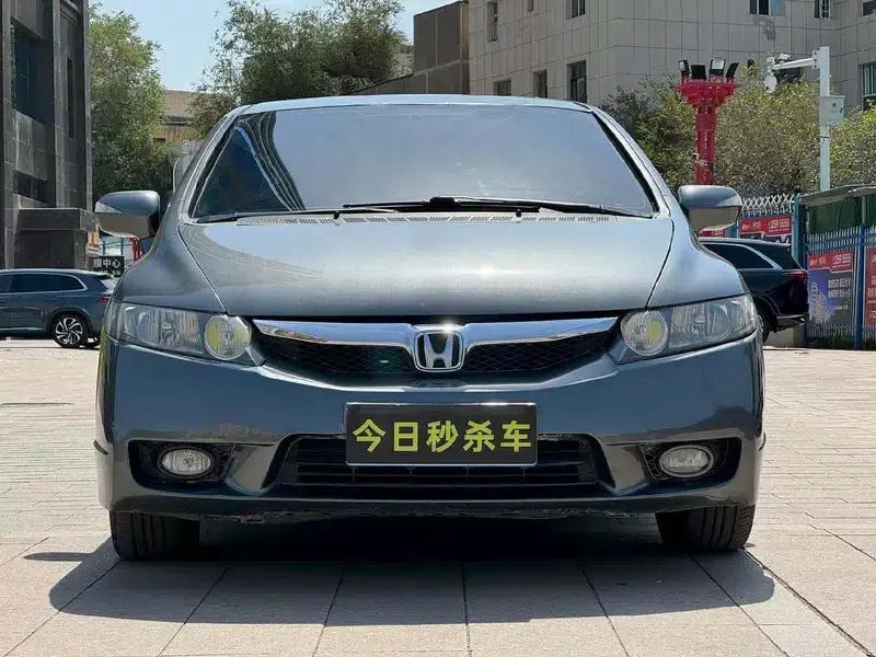 Civic 2009 1.8L Automatic Classic Edition — миниатюра 2