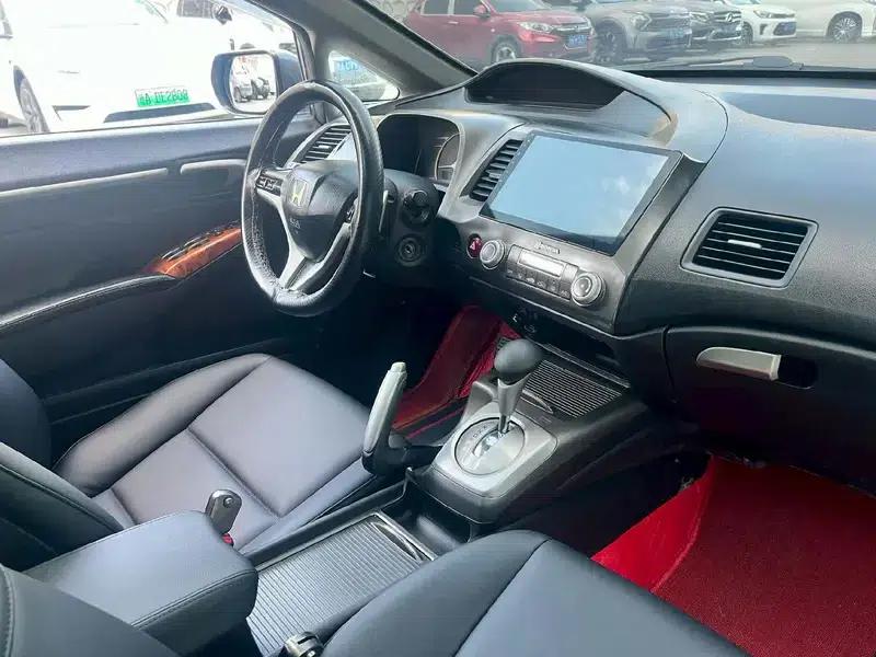 Civic 2009 1.8L Automatic Classic Edition — миниатюра 11