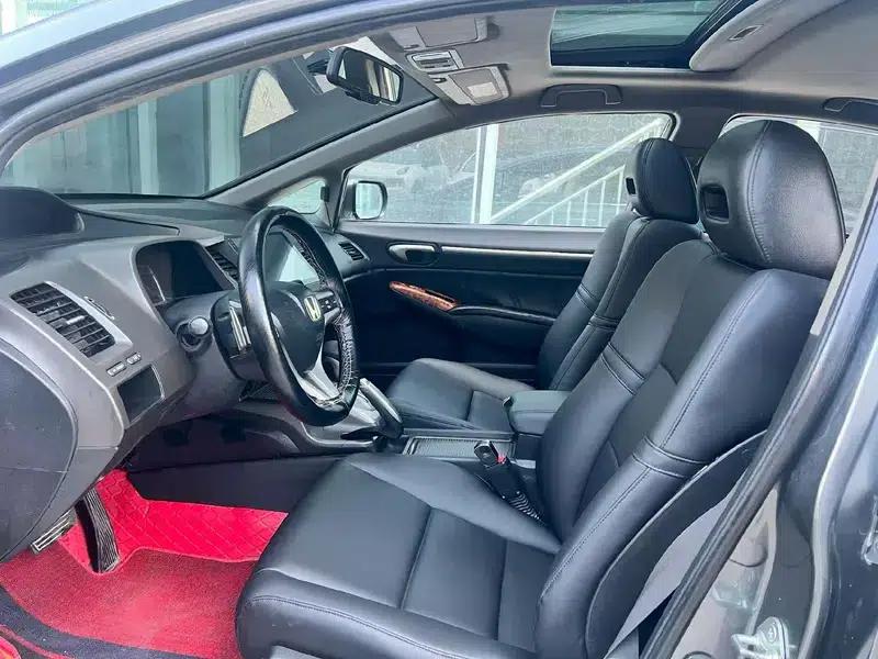 Civic 2009 1.8L Automatic Classic Edition — миниатюра 14