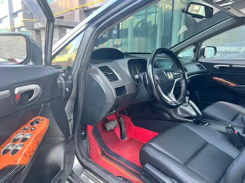 Civic 2009 1.8L Automatic Classic Edition — миниатюра 10