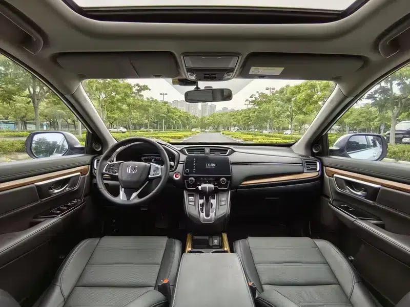 Honda CR-V 2017 240TURBO CVT 4WD Luxury Edition — миниатюра 13