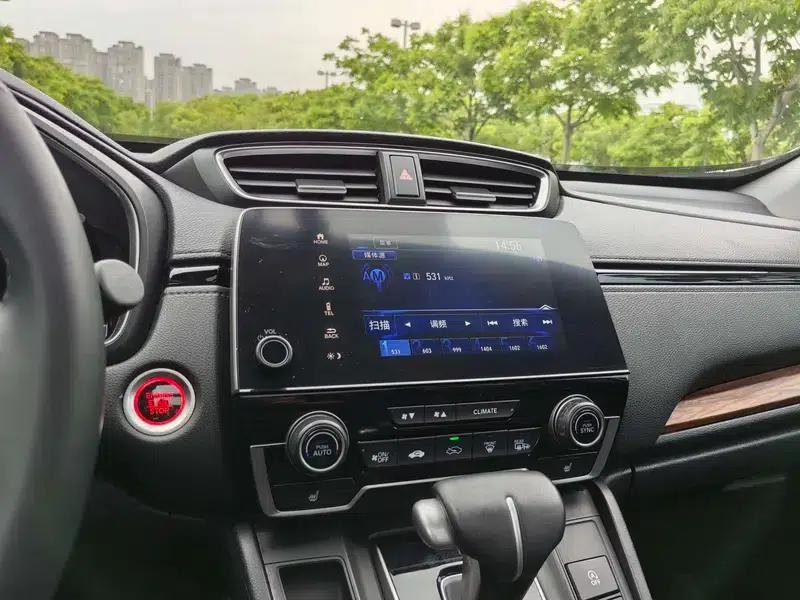Honda CR-V 2017 240TURBO CVT 4WD Luxury Edition — миниатюра 14