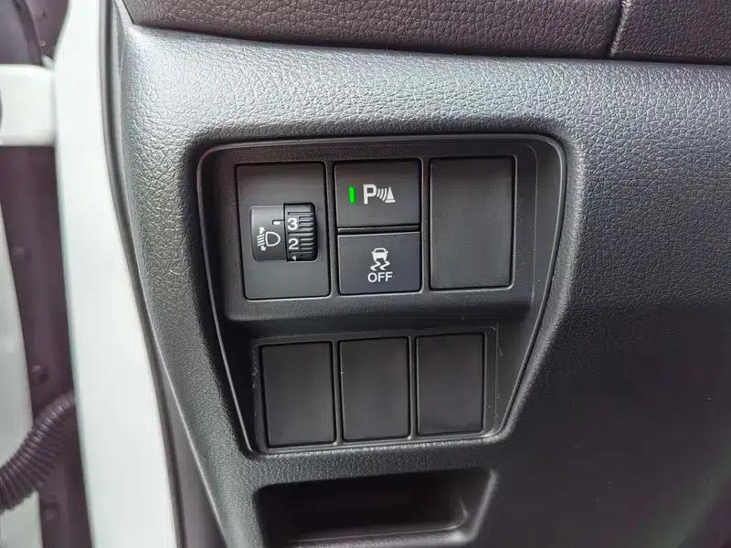 Honda CR-V 2017 240TURBO CVT 4WD Luxury Edition — миниатюра 18