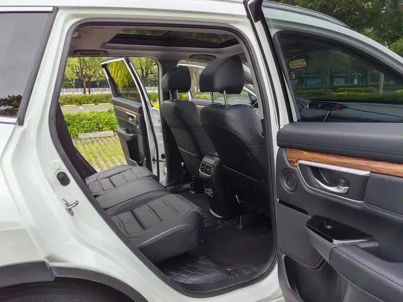 Honda CR-V 2017 240TURBO CVT 4WD Luxury Edition — миниатюра 27
