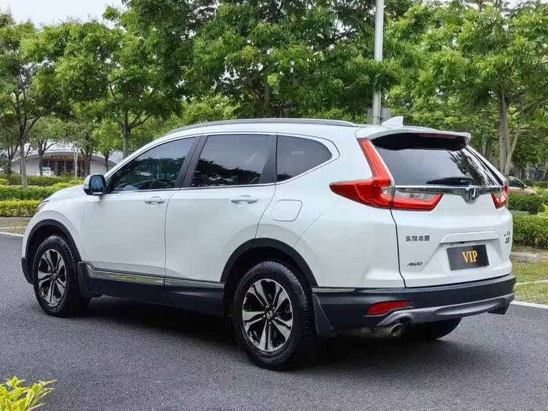 Honda CR-V 2017 240TURBO CVT 4WD Luxury Edition — миниатюра 5