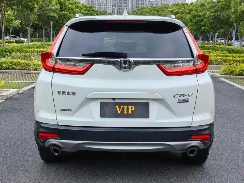 Honda CR-V 2017 240TURBO CVT 4WD Luxury Edition — миниатюра 6