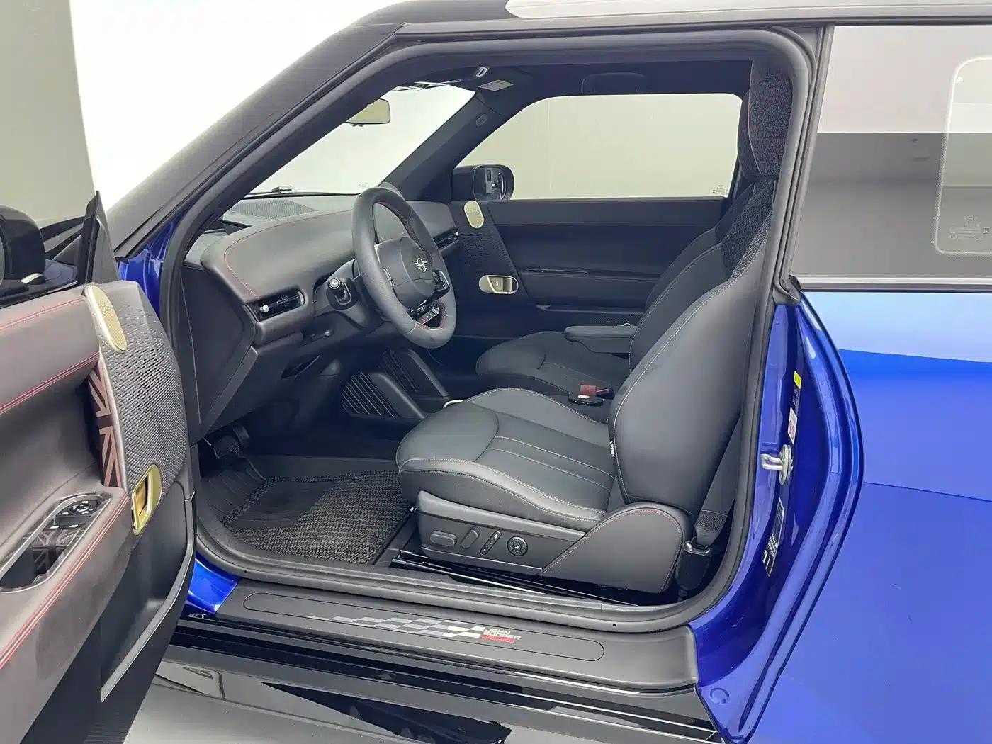 2024 Electric MINI Cooper SE Racer (452km) — миниатюра 15