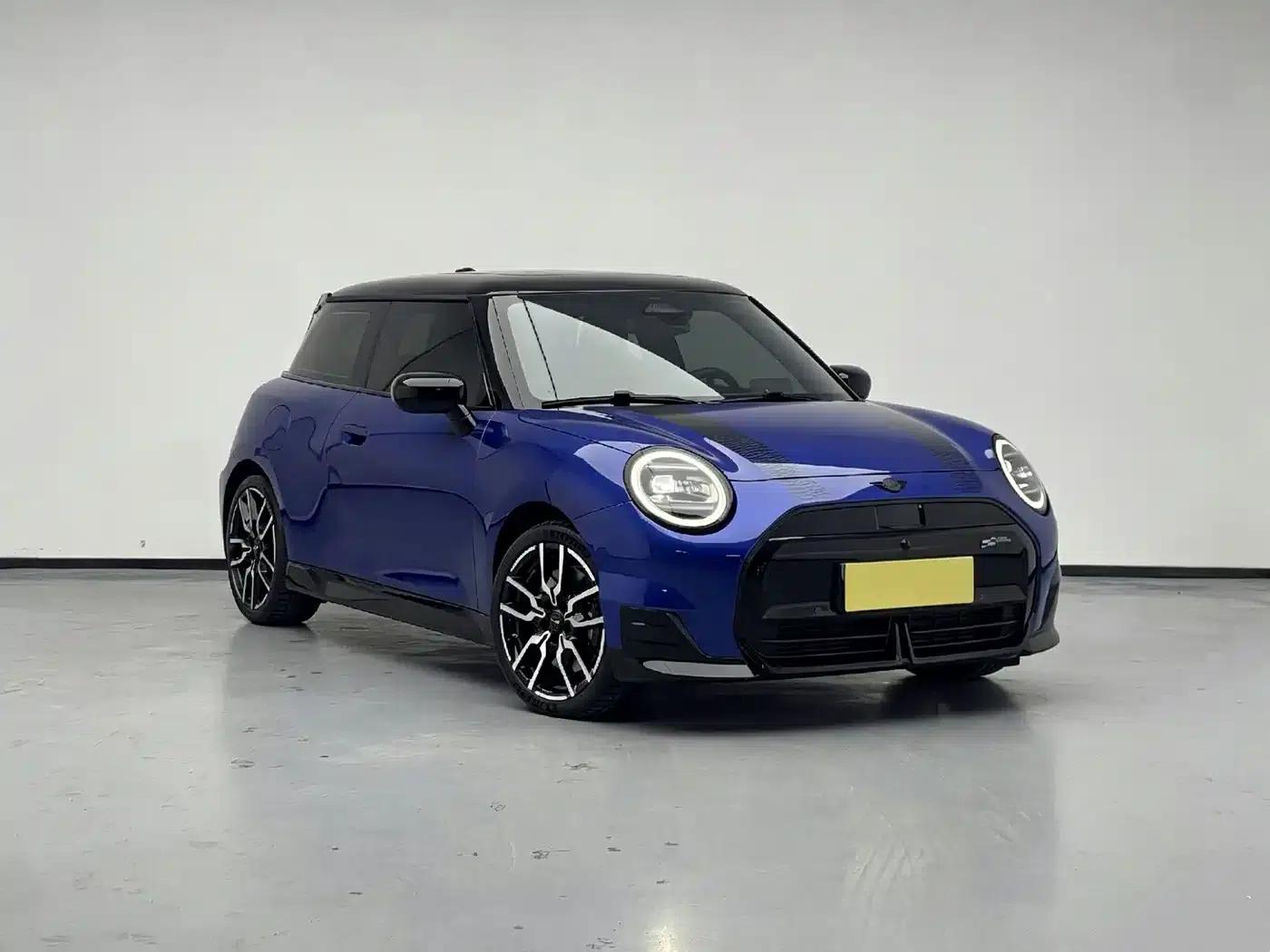 2024 Electric MINI Cooper SE Racer (452km) — миниатюра 6