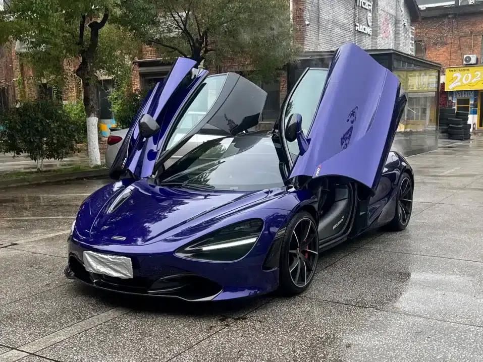 McLaren 720S 2019 4.0T Coupe — миниатюра 1