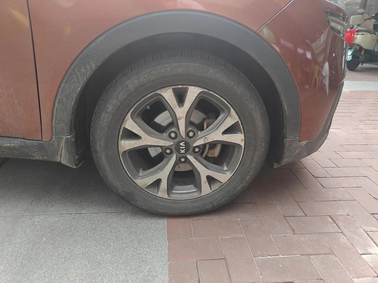 Kia KX3 2015 1.6L Automatic Two-Wheel Drive DLX — миниатюра 8