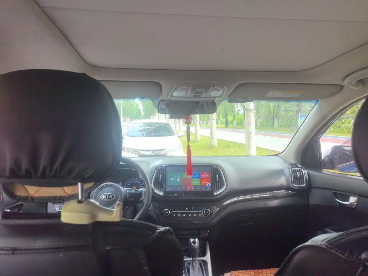 Kia KX3 2015 1.6L Automatic Two-Wheel Drive DLX — миниатюра 18