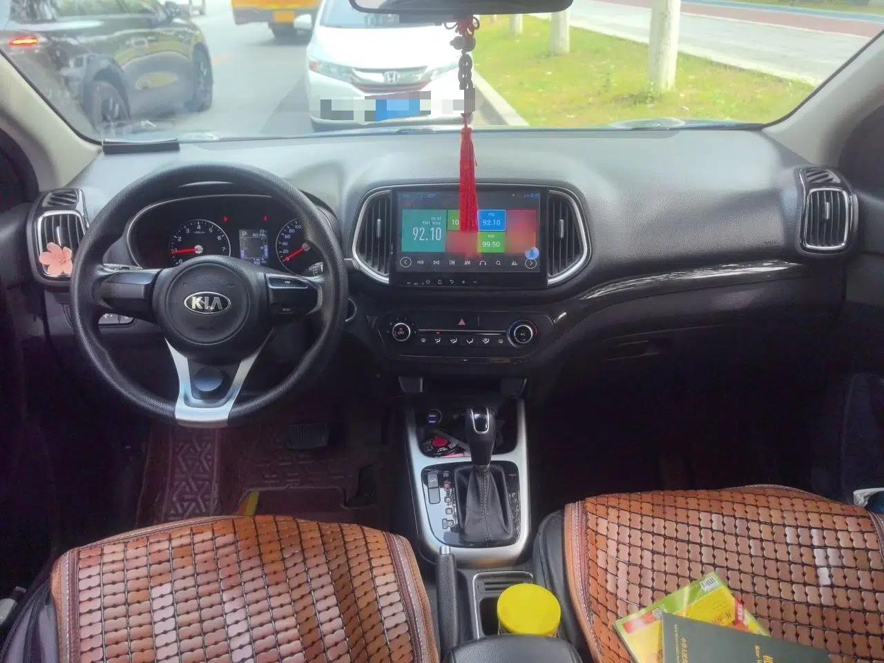 Kia KX3 2015 1.6L Automatic Two-Wheel Drive DLX — миниатюра 9