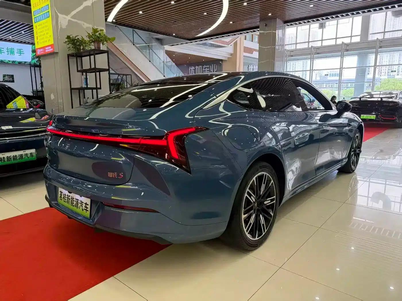 Nezha S 2024 Range Extender 1060 Lite Edition — миниатюра 11