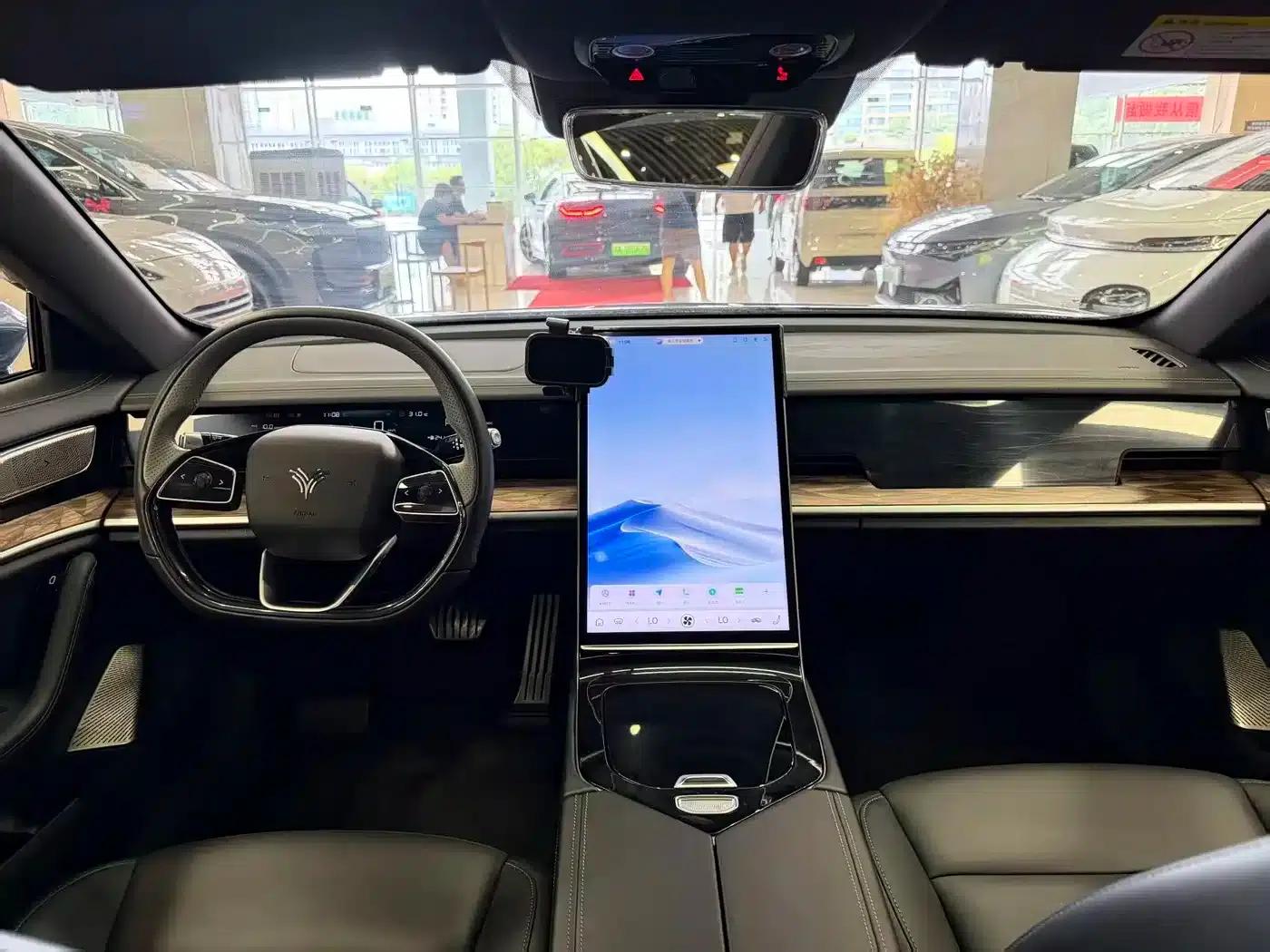 Nezha S 2024 Range Extender 1060 Lite Edition — миниатюра 10