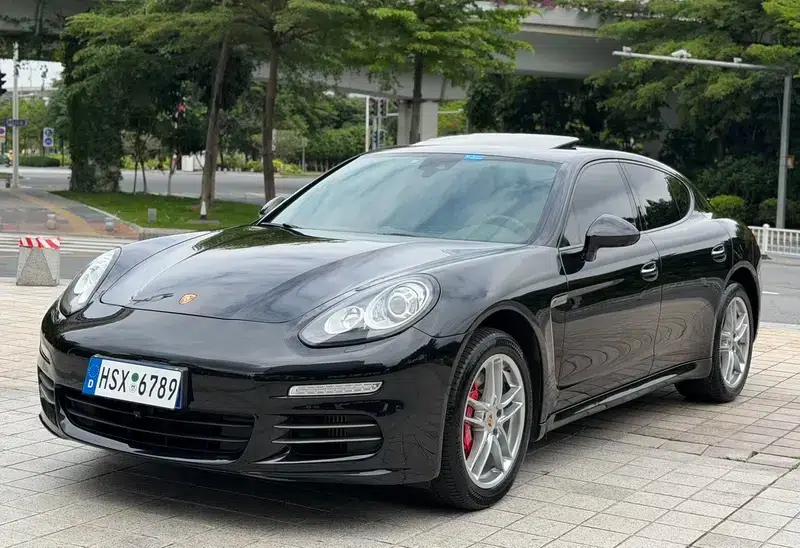 2014 Panamera 4 3.0T — миниатюра 1