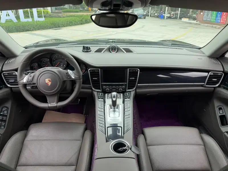 2014 Panamera 4 3.0T — миниатюра 10